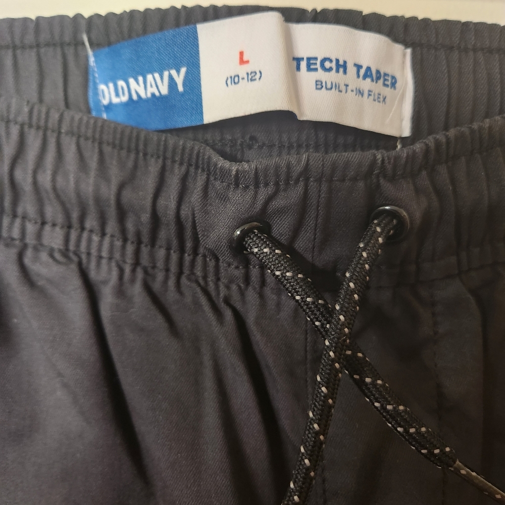 Old Navy Boys 10-12 Black Tapered tech pants